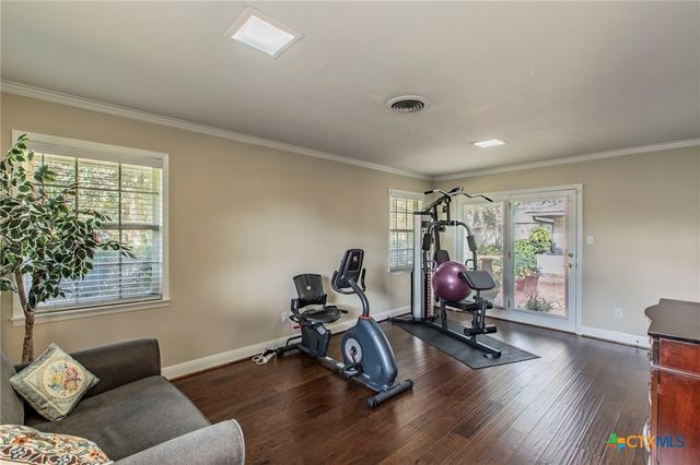 3006 LAS CRUCES Boulevard, Temple, TX 76502