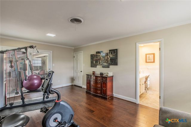 3006 LAS CRUCES Boulevard, Temple, TX 76502