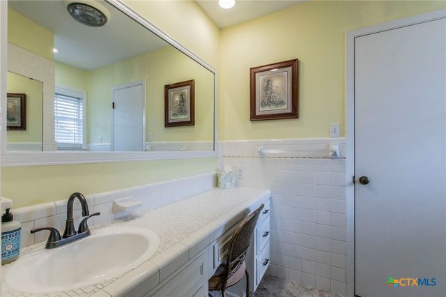 3006 LAS CRUCES Boulevard, Temple, TX 76502