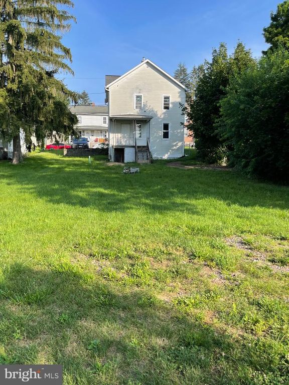 130 CENTER ST, Frostburg, MD 21532