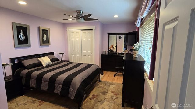 16342 RESI 72nd Avenue W, Edmonds, WA 98026