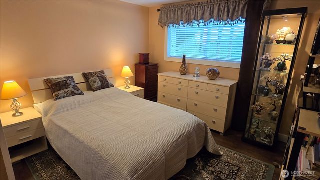 16342 RESI 72nd Avenue W, Edmonds, WA 98026