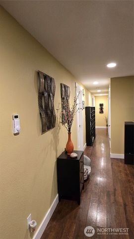 16342 RESI 72nd Avenue W, Edmonds, WA 98026