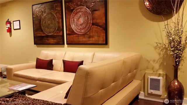 16342 RESI 72nd Avenue W, Edmonds, WA 98026