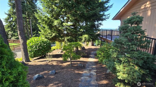 16342 RESI 72nd Avenue W, Edmonds, WA 98026