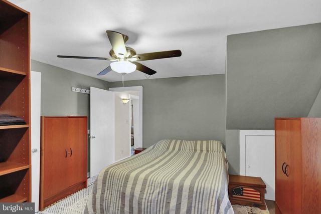 4 S MAIN ST, Bernville, PA 19506