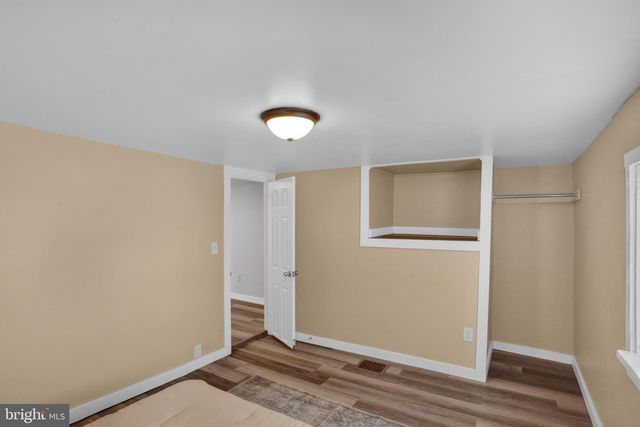 4 S MAIN ST, Bernville, PA 19506