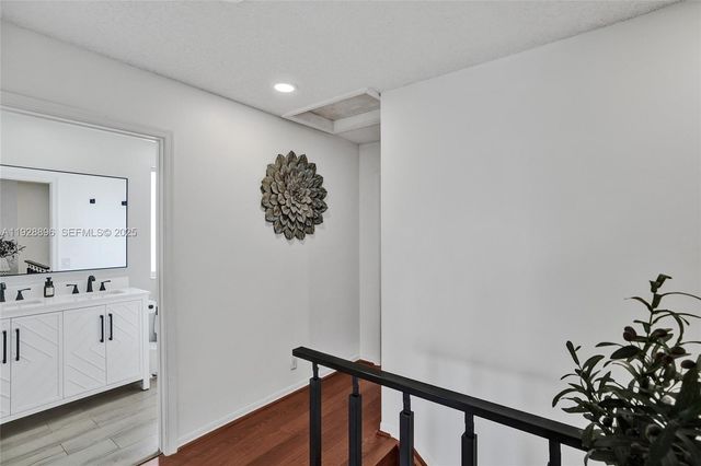 1381 Sago Ln, Weston, FL 33327