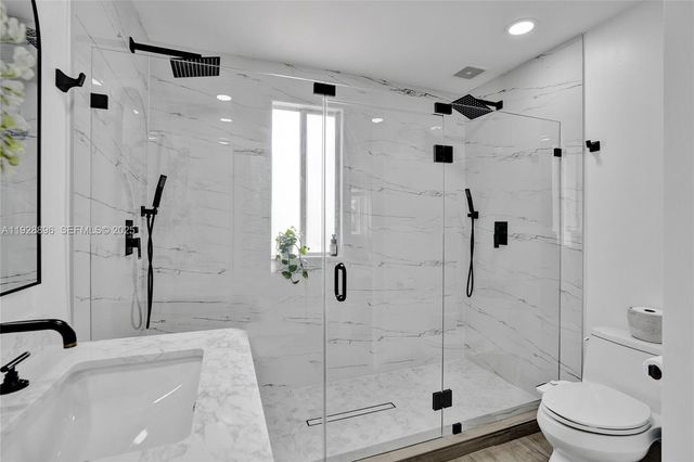 1381 Sago Ln, Weston, FL 33327