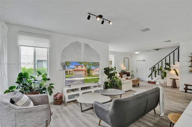 1381 Sago Ln, Weston, FL 33327