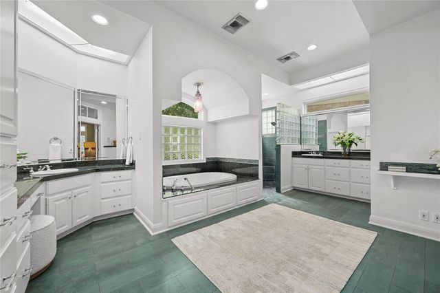 6224 Edwards Mountain CV, Austin, TX 78731