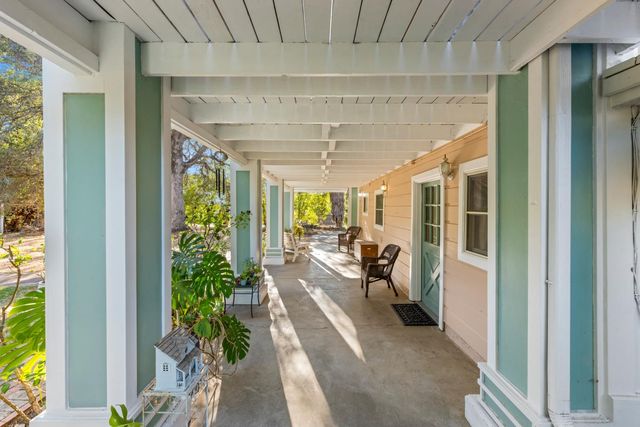 1128 Fruitvale Rd, Lincoln, CA 95648