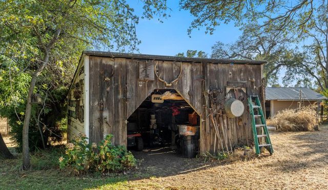 1128 Fruitvale Rd, Lincoln, CA 95648