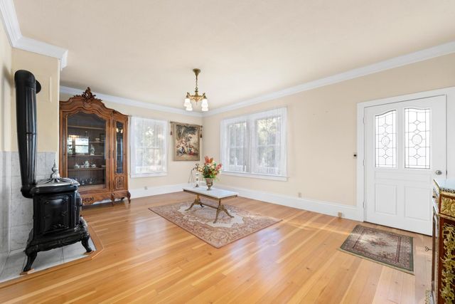 1128 Fruitvale Rd, Lincoln, CA 95648