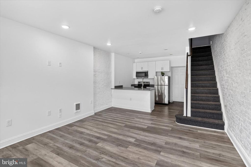 3051 JUDSON ST, Philadelphia, PA 19132 — photo 2