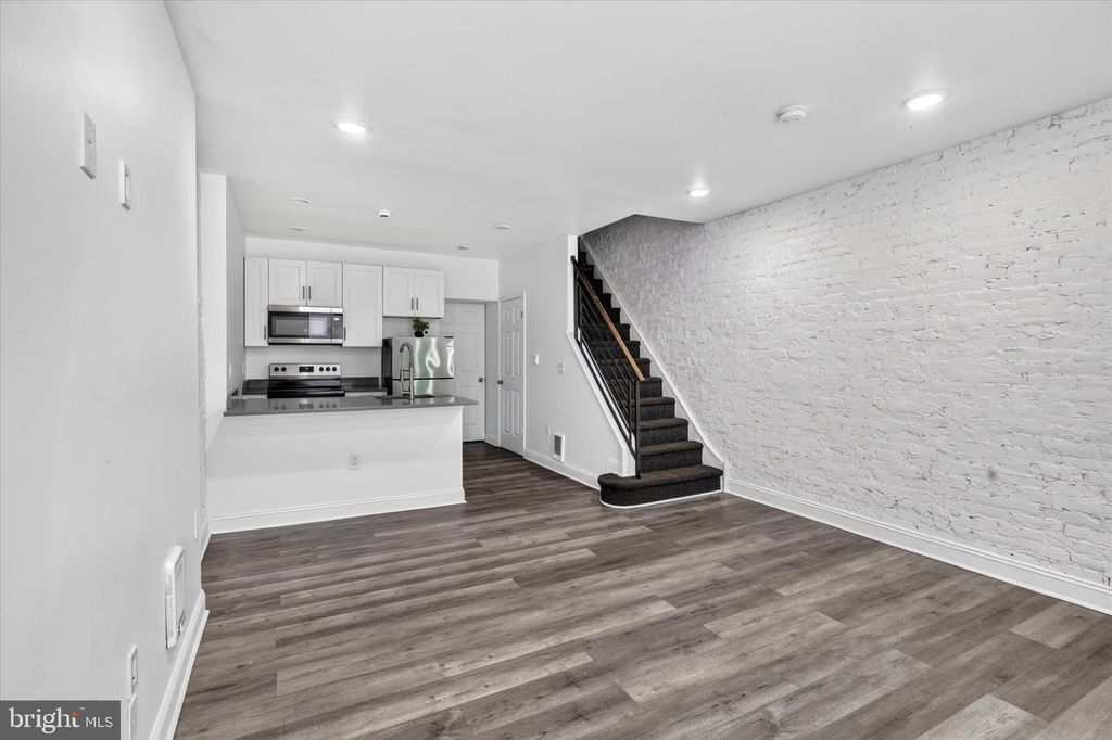 3051 JUDSON ST, Philadelphia, PA 19132 — photo 3