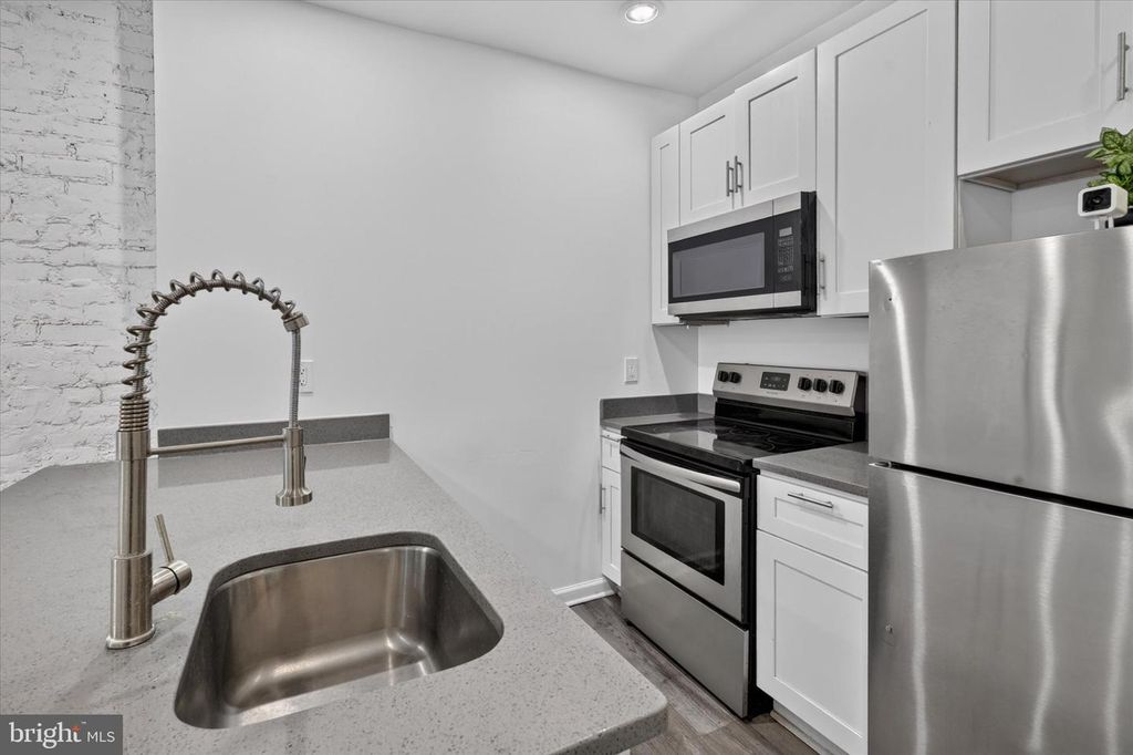 3051 JUDSON ST, Philadelphia, PA 19132 — photo 4