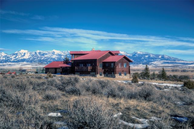 830 Castle Mountain Road, Clyde Park, MT 59018