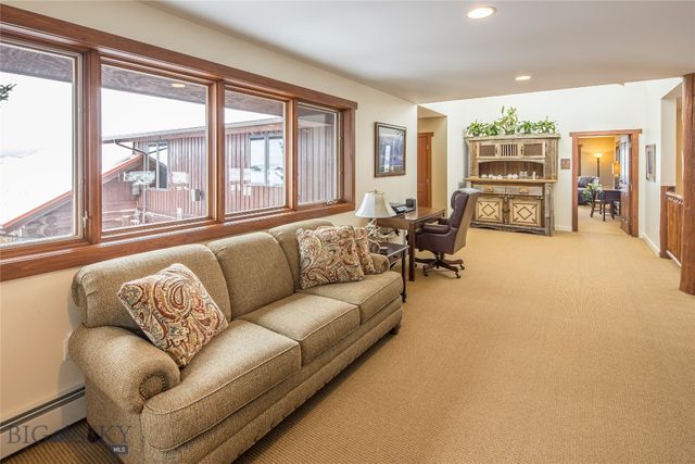 830 Castle Mountain Road, Clyde Park, MT 59018