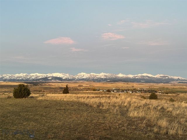 830 Castle Mountain Road, Clyde Park, MT 59018