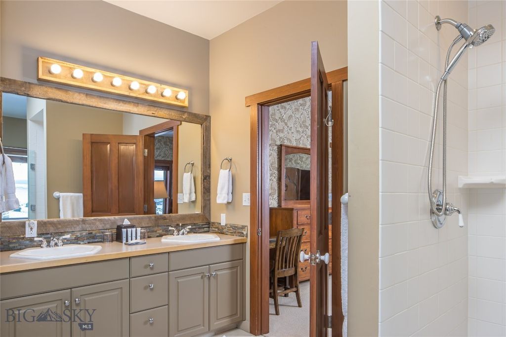 830 Castle Mountain Road, Clyde Park, MT 59018 photo 92