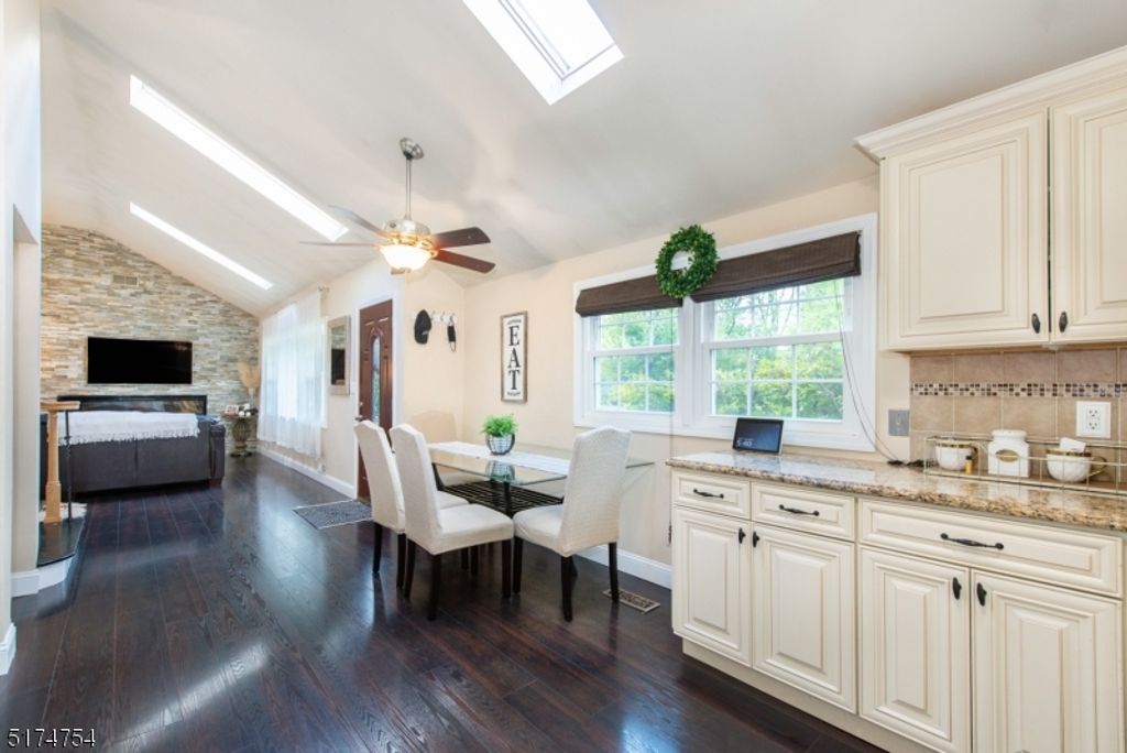 1 Birch Rd, Pequannock Twp., NJ 07444 — photo 4