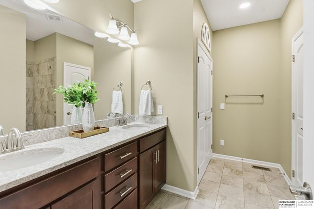 11411 N 170th Street, Bennington, NE 68007