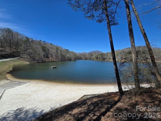 284 Oriole Drive, Lake Lure, NC 28746