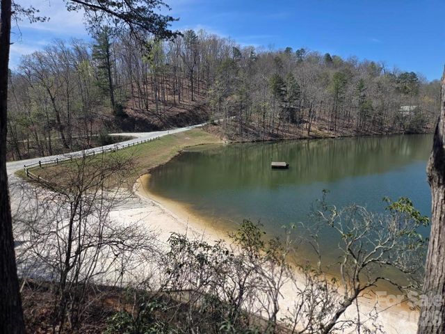 284 Oriole Drive, Lake Lure, NC 28746