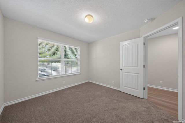 5915 CALAVERAS WAY, San Antonio, TX 78253