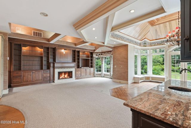 60 Lake Dornoch Drive, Pinehurst, NC 28374