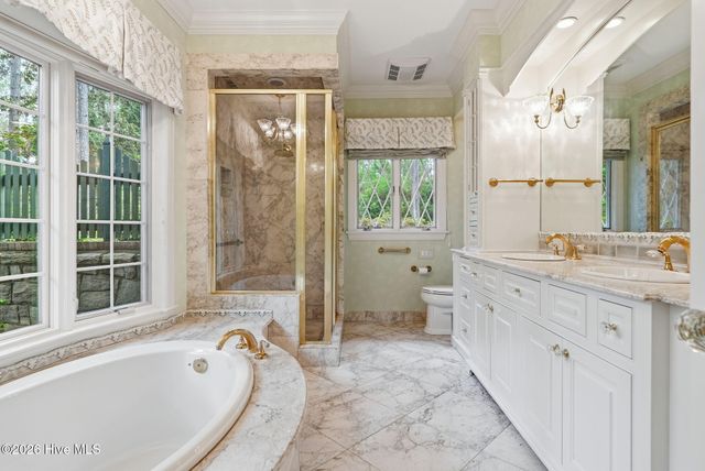 60 Lake Dornoch Drive, Pinehurst, NC 28374