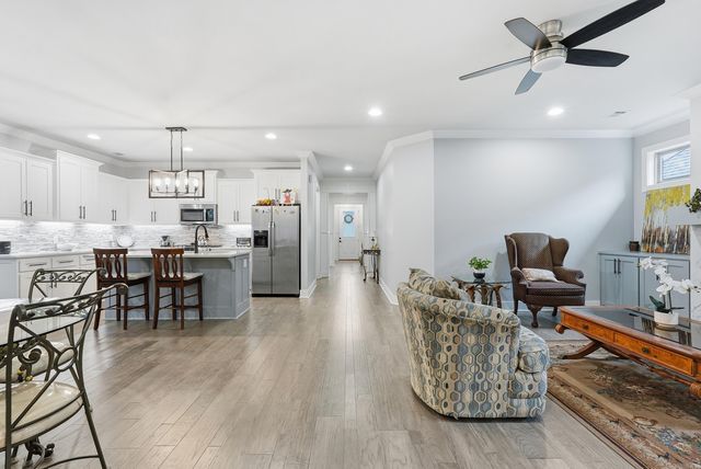 814 Atkins, Little Rock, AR 72211