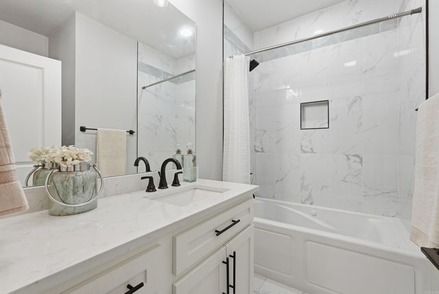 814 Atkins, Little Rock, AR 72211