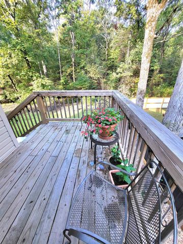 814 Atkins, Little Rock, AR 72211