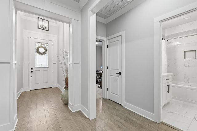 814 Atkins, Little Rock, AR 72211