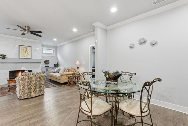 814 Atkins, Little Rock, AR 72211