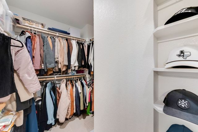 1908 Campfire Court, Lewisville, TX 75067