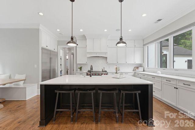 400 Glen Oaks Road, Charlotte, NC 28270