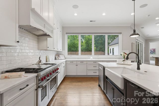 400 Glen Oaks Road, Charlotte, NC 28270