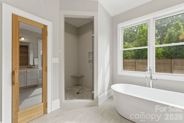 400 Glen Oaks Road, Charlotte, NC 28270