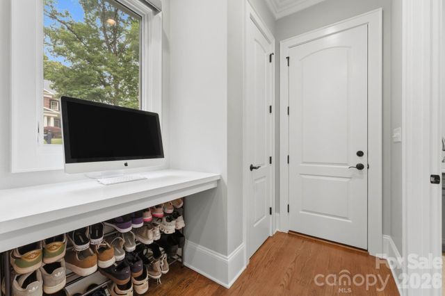 400 Glen Oaks Road, Charlotte, NC 28270