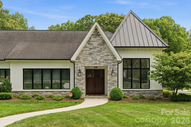 400 Glen Oaks Road, Charlotte, NC 28270