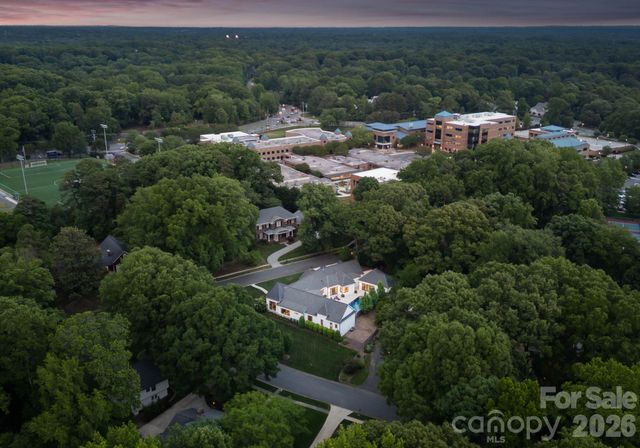400 Glen Oaks Road, Charlotte, NC 28270