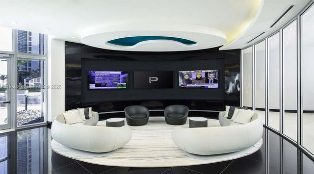 851 NE 1st Ave 3402, Miami, FL 33132