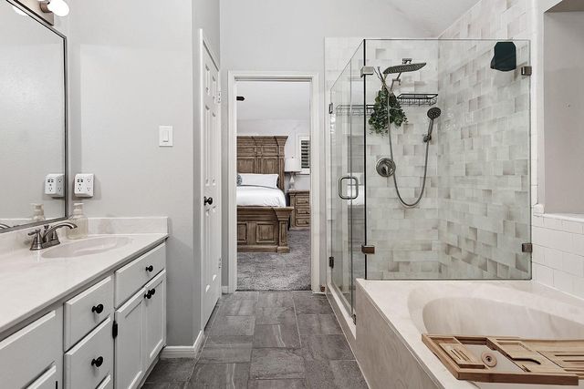 2619 Knollbrook Lane, Spring, TX 77373