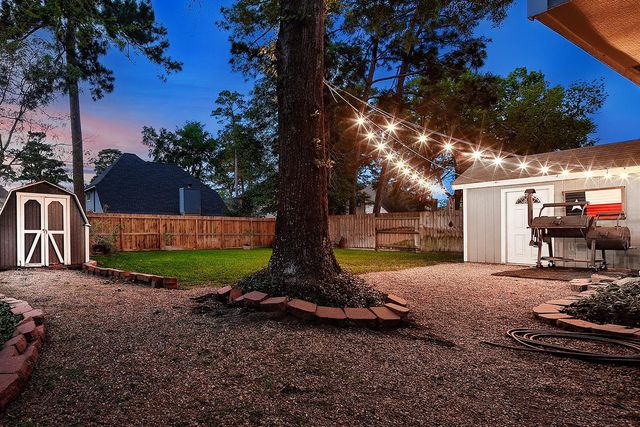 2619 Knollbrook Lane, Spring, TX 77373