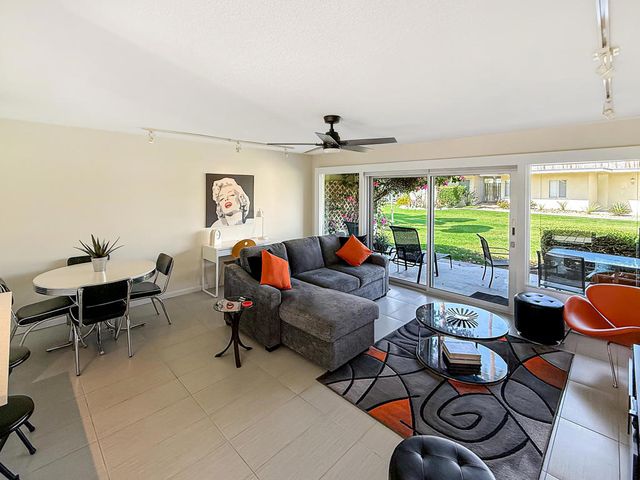 1881 S Araby Drive 16, Palm Springs, CA 92264