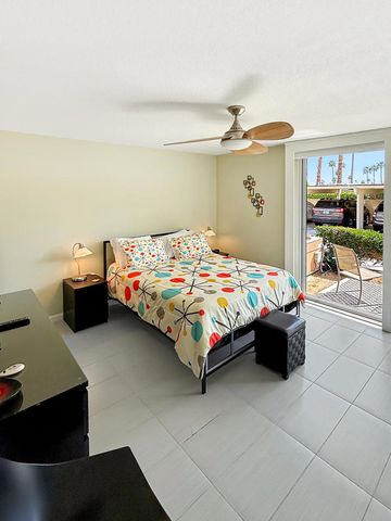1881 S Araby Drive 16, Palm Springs, CA 92264