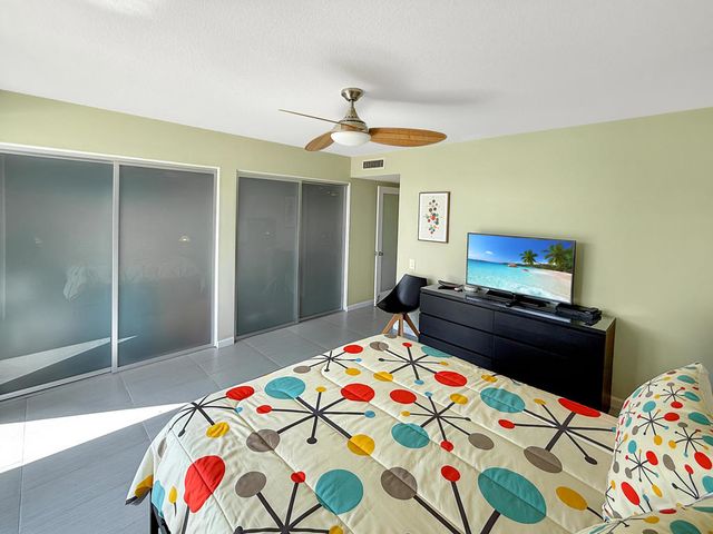 1881 S Araby Drive 16, Palm Springs, CA 92264